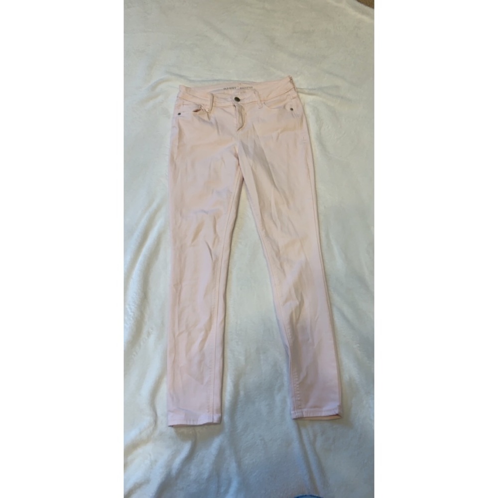 Light pink Old navy rockstar jeans